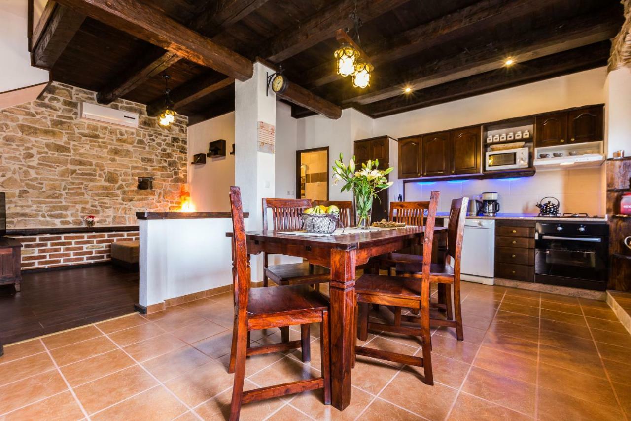 Villa Mia Sukošan Buitenkant foto