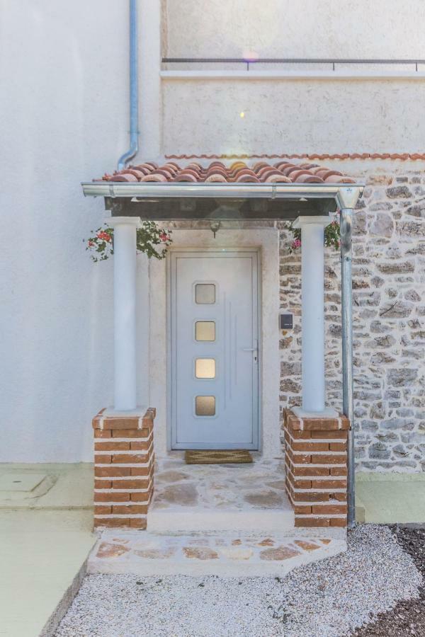 Villa Mia Sukošan Buitenkant foto