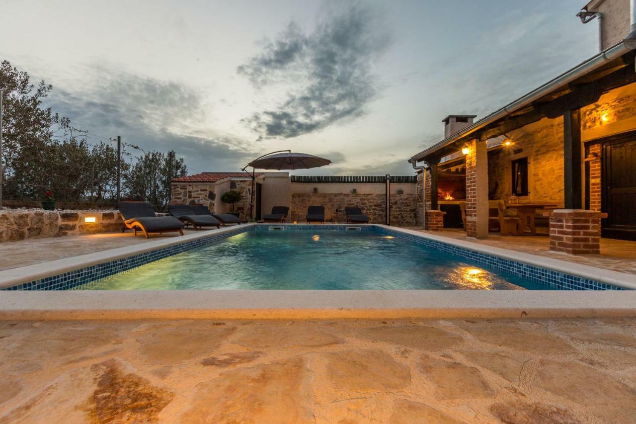 Villa Mia Sukošan Buitenkant foto