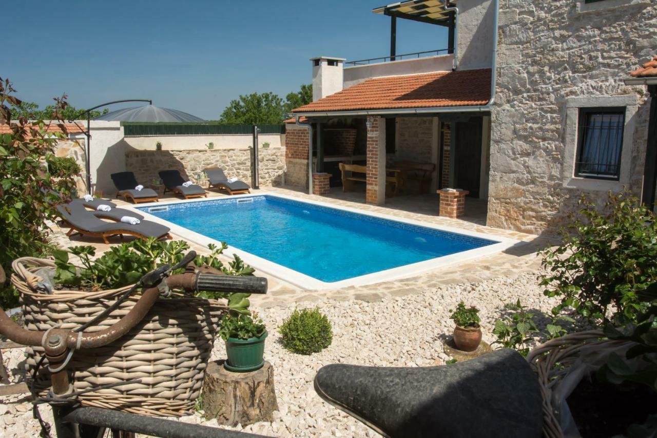 Villa Mia Sukošan Buitenkant foto